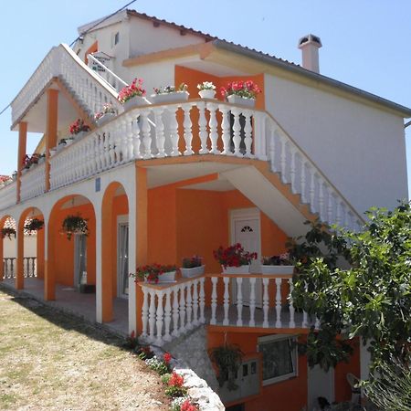 Apartments Zvone - 100 M From Sea Bibinje Bagian luar foto